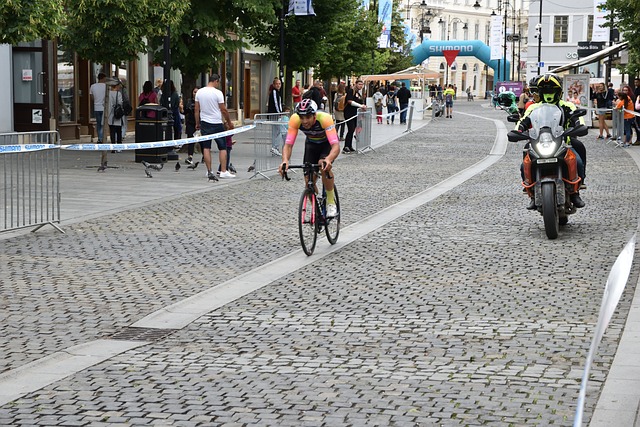 摩顶级对决 摩顶级对决